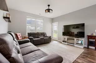 10298 Elm Ln, Rogers, MN 55374 - Photo 3