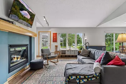 1825 Hunter Hill Road, Hudson, WI 54016 - Photo 5