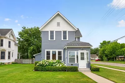 302 S Prairie Street, Lake City, MN 55041 - Photo 1