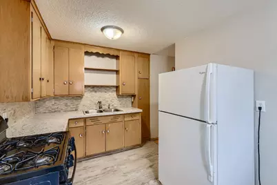 3921 Lyndale Avenue N, Minneapolis, MN 55412 - Photo 7