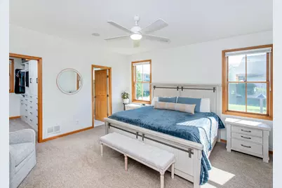 814 New Century Boulevard S, Maplewood, MN 55119 - Photo 17
