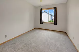 817 Daniel Dr, Belle Plaine, MN 56011 - Photo 9