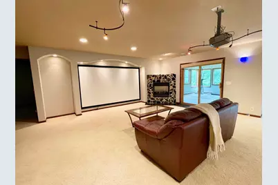 4470 Garland Lane N, Plymouth, MN 55446 - Photo 31