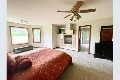 4470 Garland Lane N, Plymouth, MN 55446 - Photo 19
