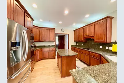 4470 Garland Lane N, Plymouth, MN 55446 - Photo 15