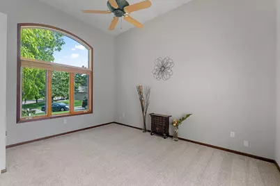 4470 Garland Lane N, Plymouth, MN 55446 - Photo 17