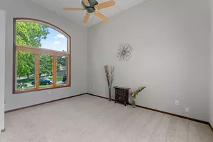 4470 Garland Ln N, Plymouth, MN 55446 - Photo 17