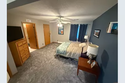2508 Knoll Circle, Maplewood, MN 55109 - Photo 11
