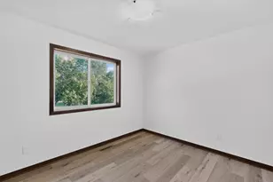 419 Skogen Dr, Kenyon, MN 55946 - Photo 19