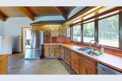 118 Arrowhead Road, Emmons, MN 56029 - Photo 3