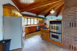 118 Arrowhead Rd, Emmons, MN 56029 - Photo 5