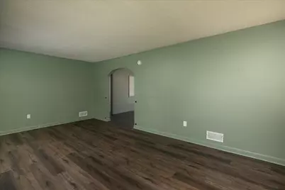 1108 12th Avenue NE, Rochester, MN 55906 - Photo 5
