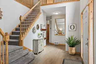 3505 Olive Ln N, Plymouth, MN 55447 - Photo 3