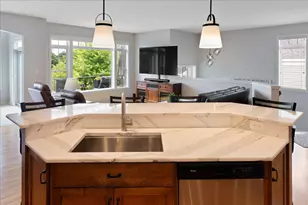 70 Lake Riley Trail, Chanhassen, MN 55317 - Photo 15