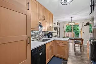 190 Wentworth Ave W, West Saint Paul, MN 55118 - Photo 1