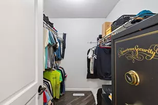 190 Wentworth Ave W, West Saint Paul, MN 55118 - Photo 15