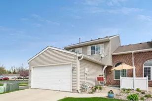 1003 Heather Ln, Waconia, MN 55387 - Photo 1