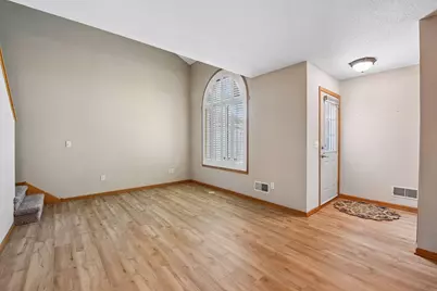 1003 Heather Lane, Waconia, MN 55387 - Photo 5
