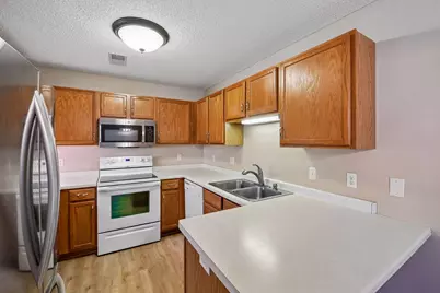 1003 Heather Lane, Waconia, MN 55387 - Photo 13
