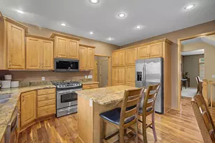 6680 Merrimac Ln N, Maple Grove, MN 55311 - Photo 3