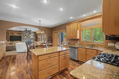 6680 Merrimac Lane N, Maple Grove, MN 55311 - Photo 5
