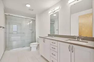 1240 S 2nd St, Minneapolis, MN 55415 - Photo 15