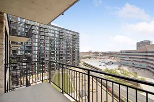 1240 S 2nd St, Minneapolis, MN 55415 - Photo 11