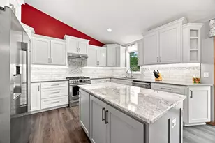365 Linda Cir, Lino Lakes, MN 55014 - Photo 3