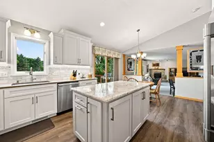 365 Linda Cir, Lino Lakes, MN 55014 - Photo 11