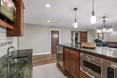 10412 Oregon Avenue N, Brooklyn Park, MN 55445 - Photo 47
