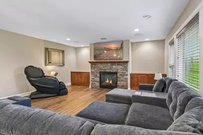10412 Oregon Avenue N, Brooklyn Park, MN 55445 - Photo 41
