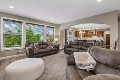 10412 Oregon Avenue N, Brooklyn Park, MN 55445 - Photo 13