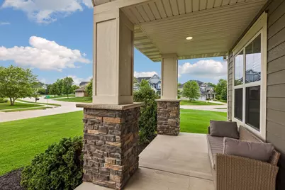10412 Oregon Avenue N, Brooklyn Park, MN 55445 - Photo 5