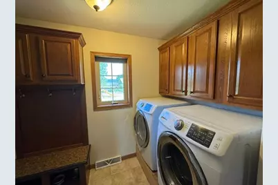 708 Irving Avenue SW, Wadena, MN 56482 - Photo 47