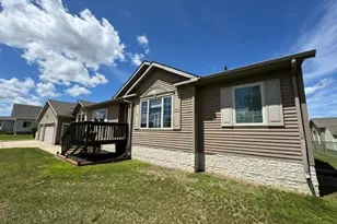708 Irving Ave SW, Wadena, MN 56482 - Photo 5