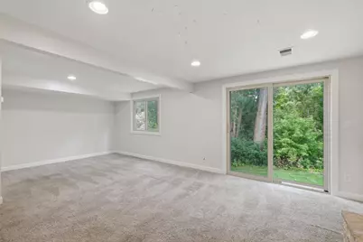4250 Thornhill Lane, Vadnais Heights, MN 55127 - Photo 21