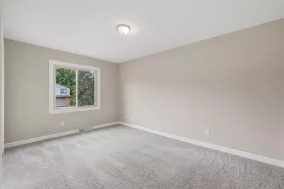 4250 Thornhill Lane, Vadnais Heights, MN 55127 - Photo 13