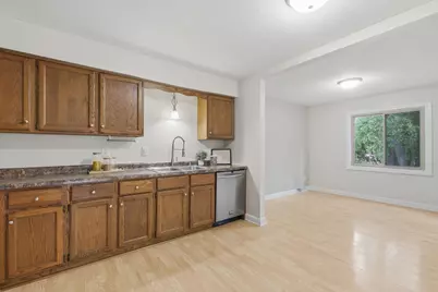 4250 Thornhill Lane, Vadnais Heights, MN 55127 - Photo 11