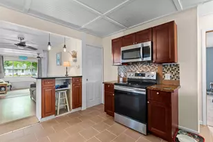 918 Geiger St, Osceola, WI 54020 - Photo 11