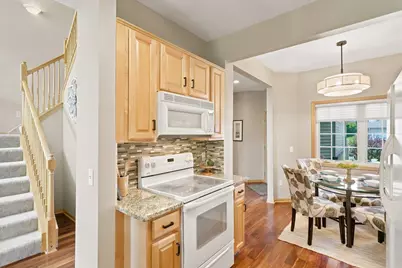 1971 Andrew Court, Chanhassen, MN 55317 - Photo 9
