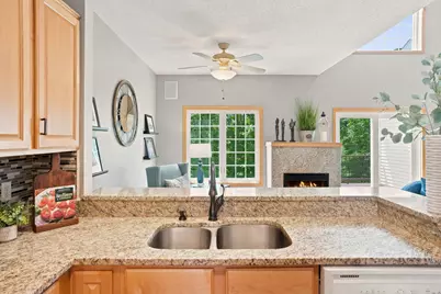 1971 Andrew Court, Chanhassen, MN 55317 - Photo 11