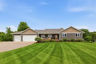 19436 Memory Cir, Hutchinson, MN 55350 - Photo 1