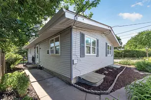 3040 E 42nd St, Minneapolis, MN 55406 - Photo 37