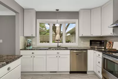 3018 Sumter Avenue S, Saint Louis Park, MN 55426 - Photo 9