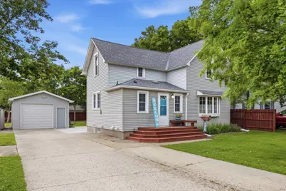 546 Erie Street SE, Hutchinson, MN 55350 - Photo 1
