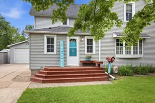 546 Erie St SE, Hutchinson, MN 55350 - Photo 3