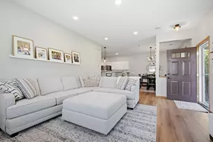 4705 Blaylock Way, Inver Grove Heights, MN 55076 - Photo 5