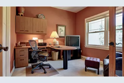 6065 Seamans Drive, Shorewood, MN 55331 - Photo 25
