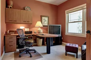 6065 Seamans Dr, Shorewood, MN 55331 - Photo 25