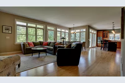 6065 Seamans Drive, Shorewood, MN 55331 - Photo 9